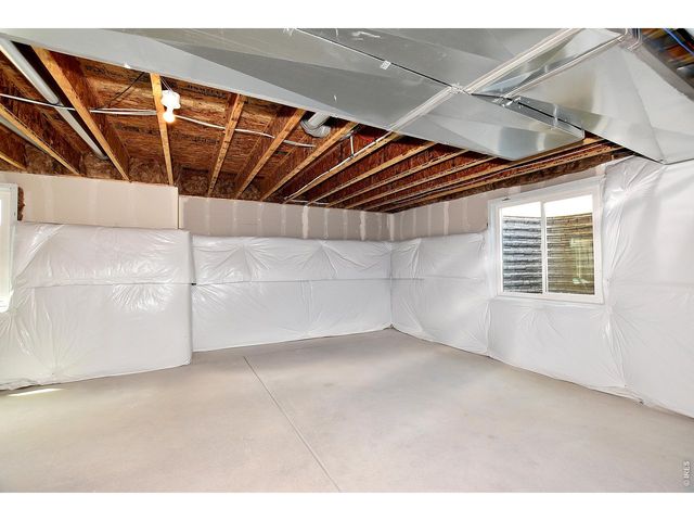 2402 Blissful Ln, Johnstown, CO 80534