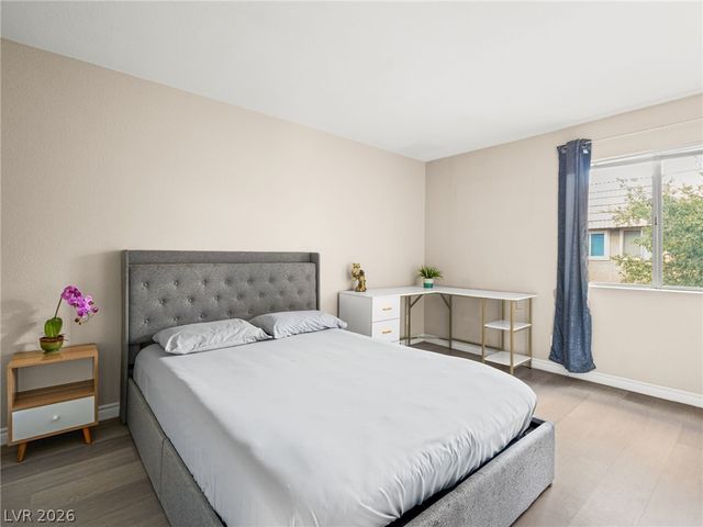 4450 Sandy River Drive 78, Las Vegas, NV 89103