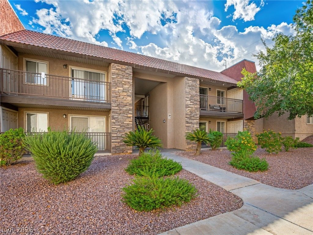 4450 Sandy River Drive 78, Las Vegas, NV 89103 — photo 2