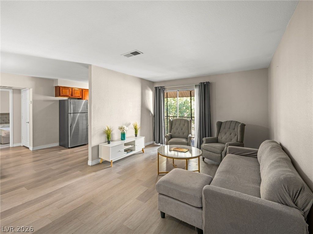4450 Sandy River Drive 78, Las Vegas, NV 89103 — photo 4