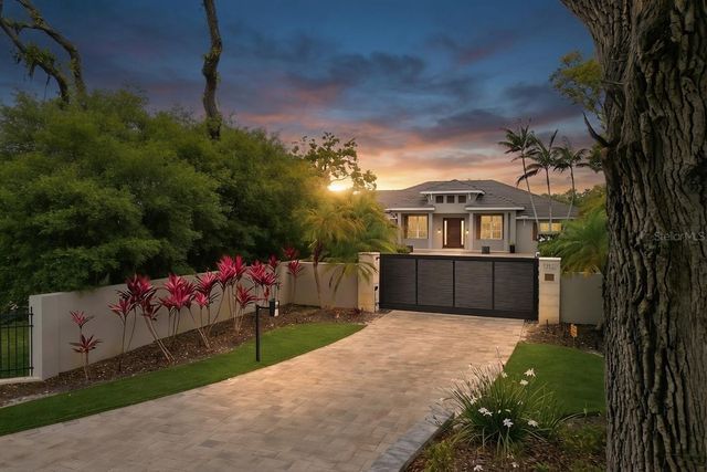 1705 WISCONSIN LANE, Sarasota, FL 34239