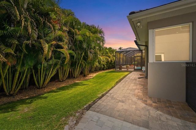 1705 WISCONSIN LANE, Sarasota, FL 34239