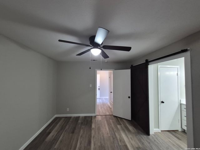 6522 RIDGE WILLOW DR, San Antonio, TX 78233