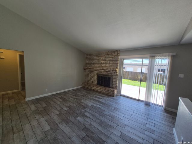 6522 RIDGE WILLOW DR, San Antonio, TX 78233