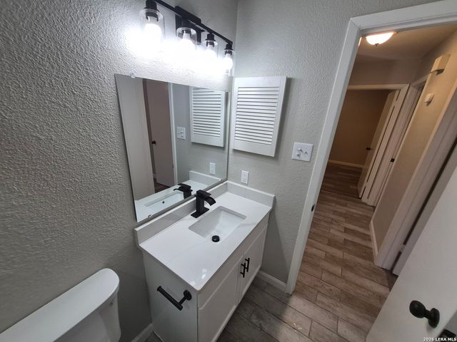 6522 RIDGE WILLOW DR, San Antonio, TX 78233