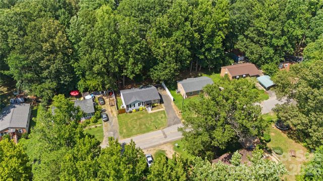 131 Hickory Lane, York, SC 29745
