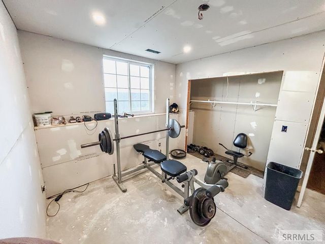 5913 Eve Street, Chubbuck, ID 83202