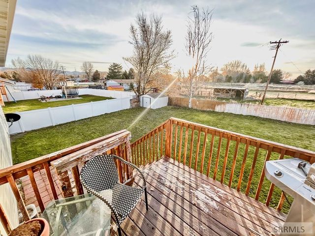 5913 Eve Street, Chubbuck, ID 83202