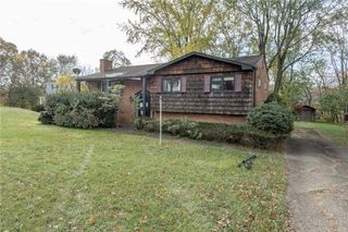 3308 Macintyre Dr, Murrysville, PA 15668