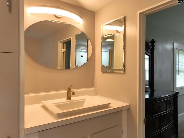 1457 Bombing Range, Gilbert, SC 29054