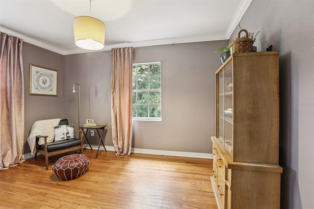 4216 W EUCLID AVENUE, Tampa, FL 33629