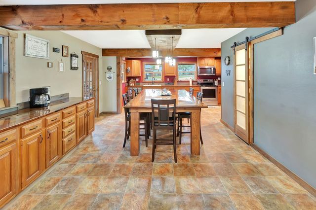 1710 County Road 399, Louise, TX 77455