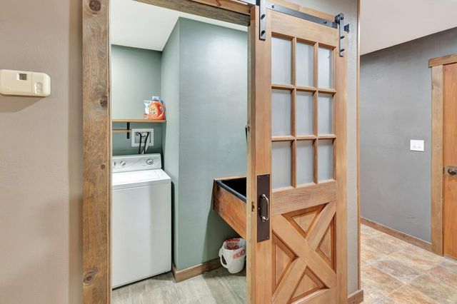 1710 County Road 399, Louise, TX 77455