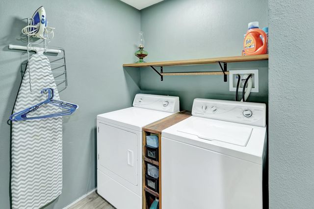 1710 County Road 399, Louise, TX 77455