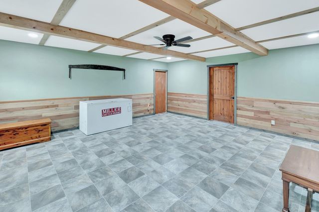 1710 County Road 399, Louise, TX 77455