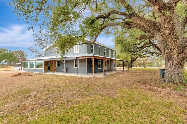 1710 County Road 399, Louise, TX 77455