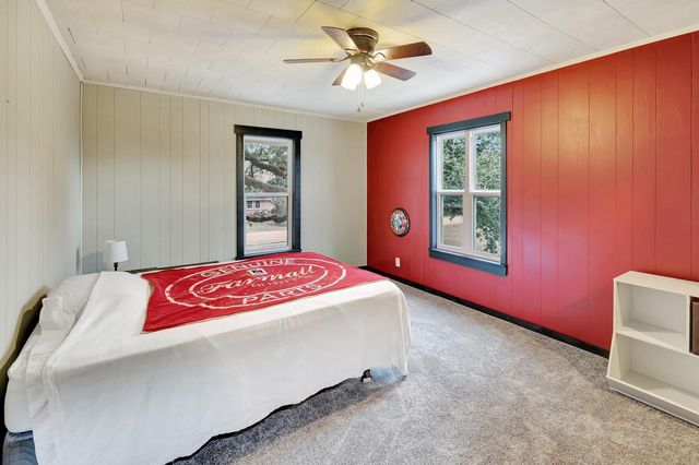 1710 County Road 399, Louise, TX 77455