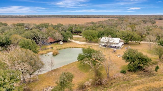 1710 County Road 399, Louise, TX 77455