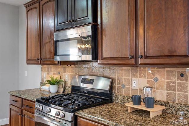 317 Lake Side View Lane, Cottleville, MO 63376