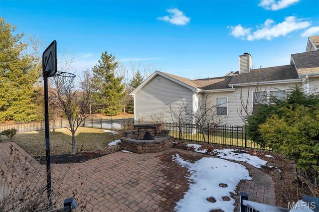 317 Lake Side View Lane, Cottleville, MO 63376