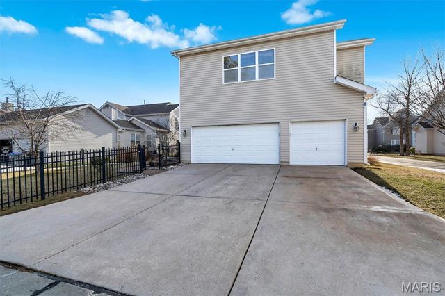 317 Lake Side View Lane, Cottleville, MO 63376