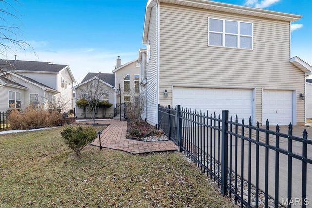 317 Lake Side View Lane, Cottleville, MO 63376