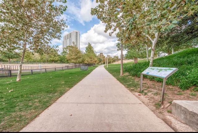 3231 Allen Parkway 1111, Houston, TX 77019