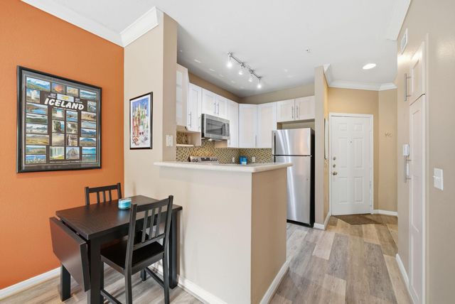 3231 Allen Parkway 1111, Houston, TX 77019