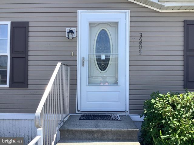 3209 GENTIAN LANE, Middle River, MD 21220