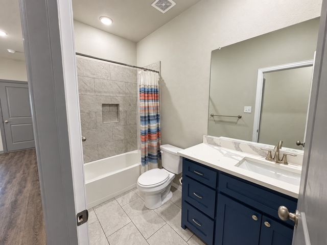 100 Elm Street, Lone Oak, TX 75453