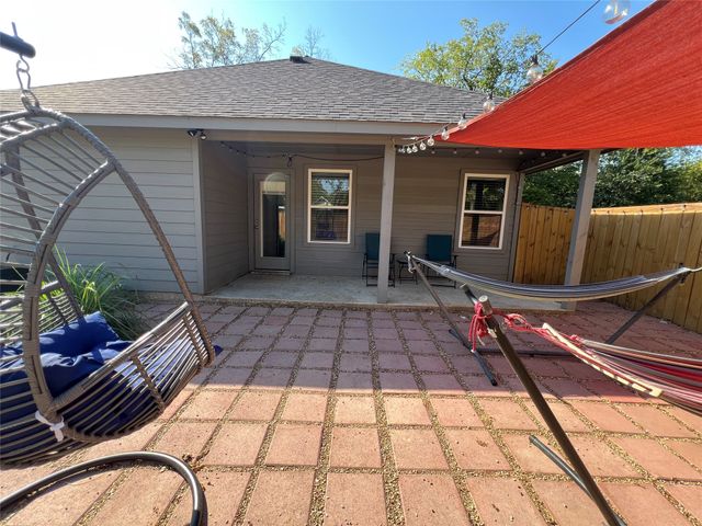100 Elm Street, Lone Oak, TX 75453