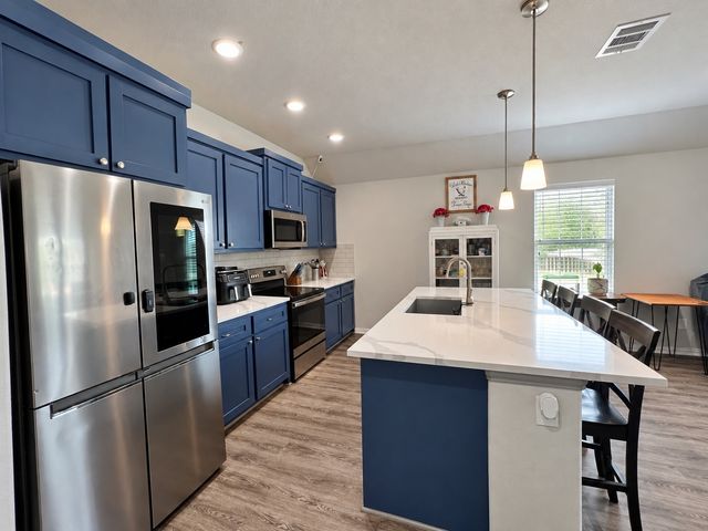 100 Elm Street, Lone Oak, TX 75453