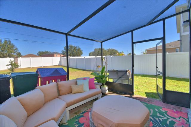 1737 HILL TOP DRIVE, Dundee, FL 33838