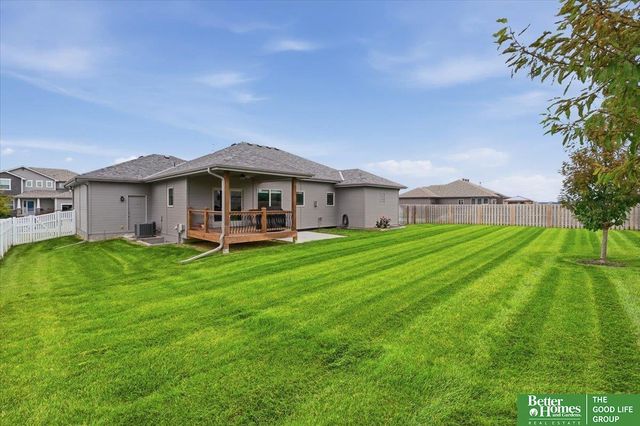 11618 S 110 Street, Papillion, NE 68046
