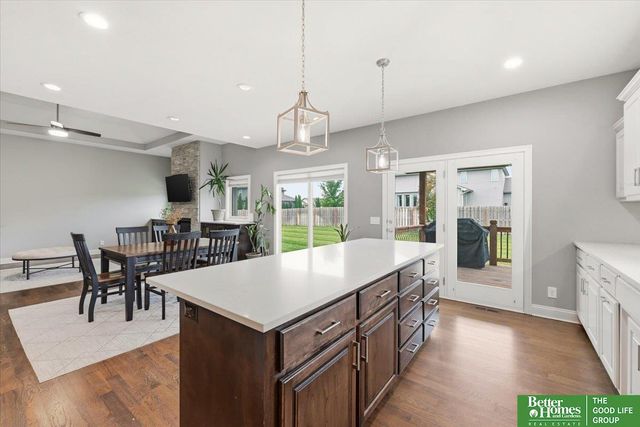 11618 S 110 Street, Papillion, NE 68046