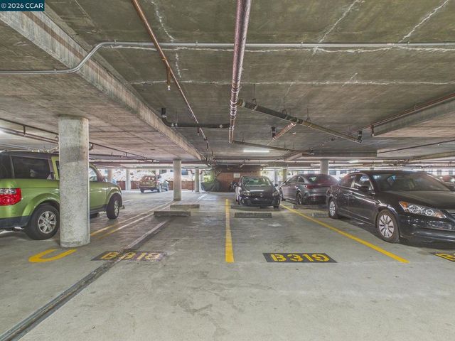 6400 Christie Ave 2202, Emeryville, CA 94608