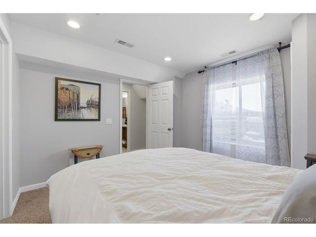 22102 E Ida Pl, Aurora, CO 80015