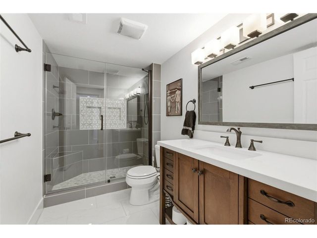 22102 E Ida Pl, Aurora, CO 80015