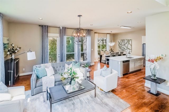 1333 Saint Joseph Street 16, Dallas, TX 75204