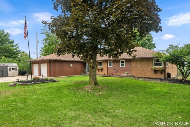 11501 S West County Line Road, Oakfield Twp, MI 48838