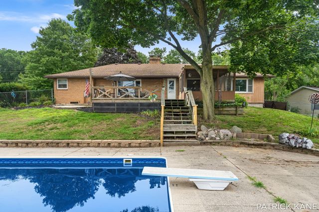 11501 S West County Line Road, Oakfield Twp, MI 48838