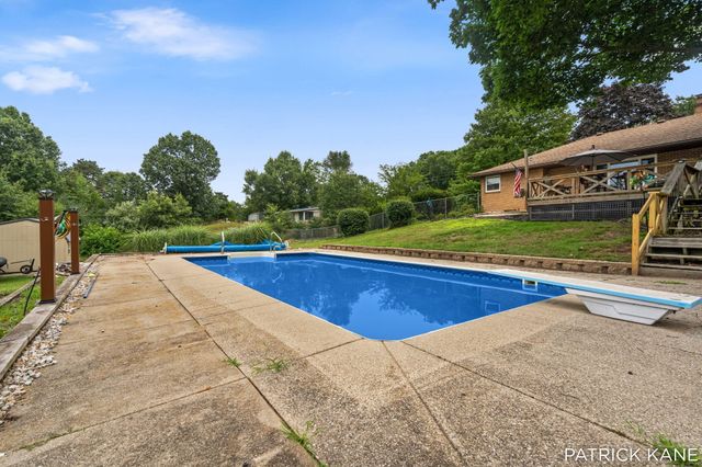 11501 S West County Line Road, Oakfield Twp, MI 48838