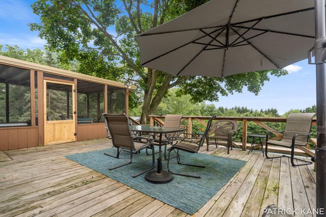 11501 S West County Line Road, Oakfield Twp, MI 48838