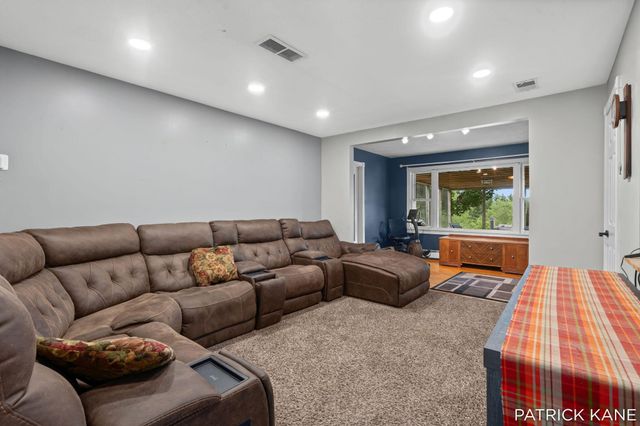 11501 S West County Line Road, Oakfield Twp, MI 48838