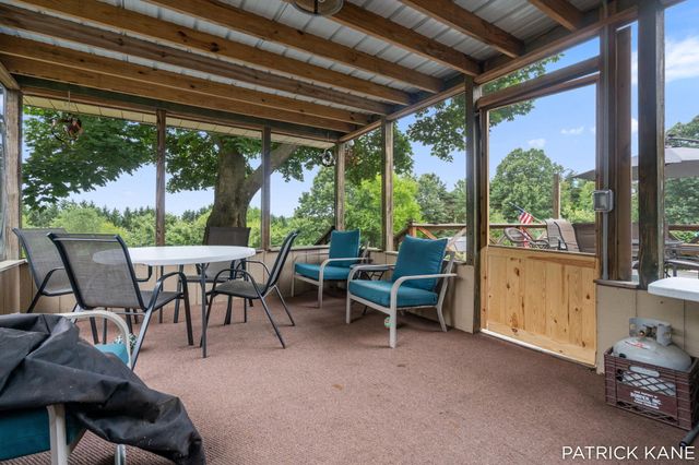 11501 S West County Line Road, Oakfield Twp, MI 48838