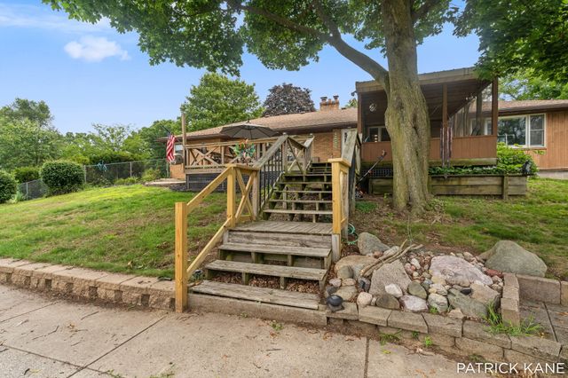 11501 S West County Line Road, Oakfield Twp, MI 48838