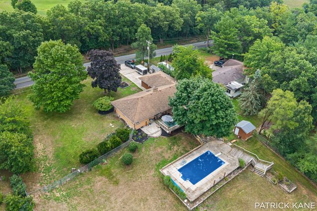 11501 S West County Line Road, Oakfield Twp, MI 48838