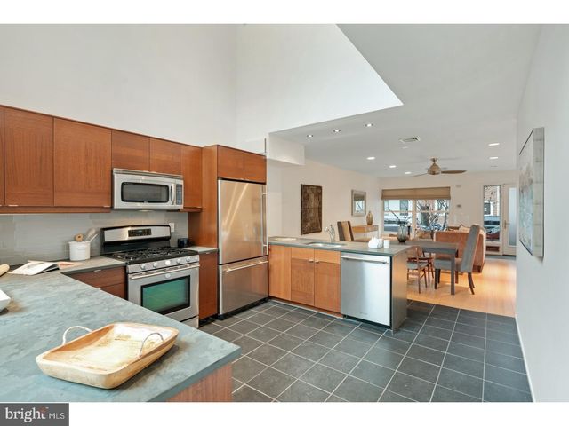 1340 E BERKS ST, Philadelphia, PA 19125