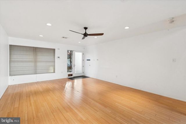 1340 E BERKS ST, Philadelphia, PA 19125