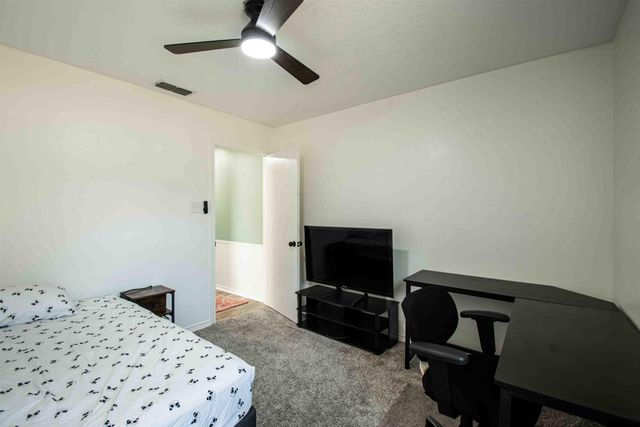 14230 Ridgewood St, Tyler, TX 75709